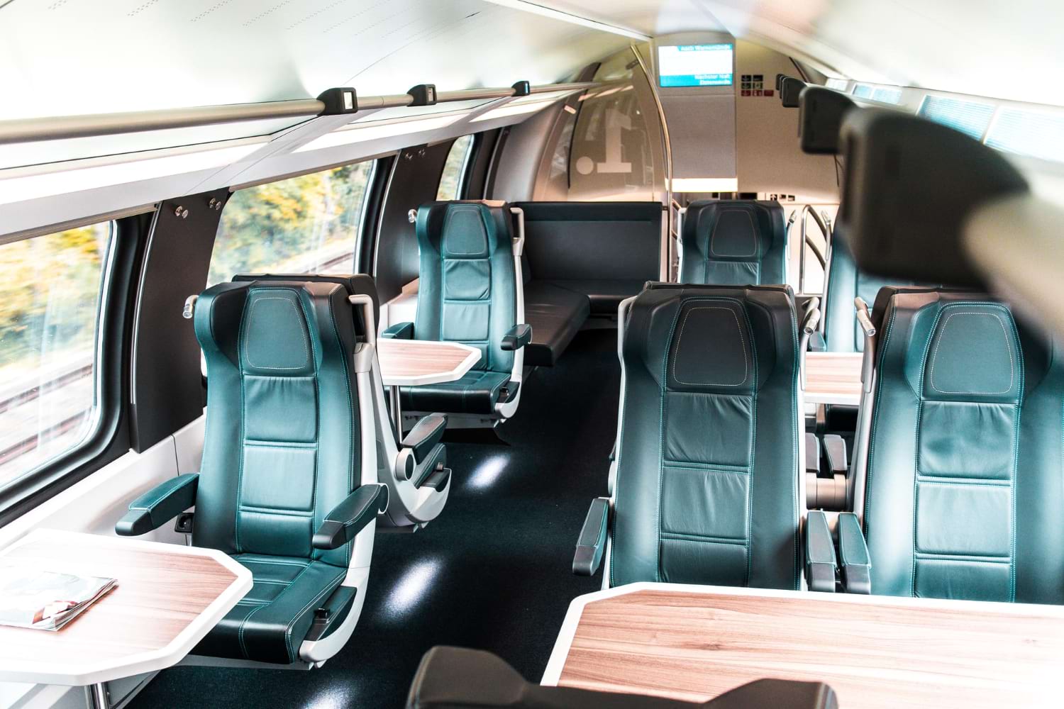 busy z polski do holandii